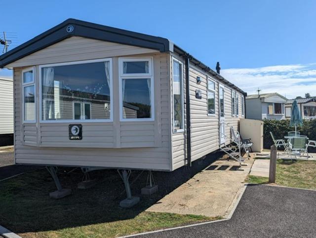 Sleeps 6 Modern And Bright Caravan Littlesea Haven Weymouth Hotel Екстериор снимка
